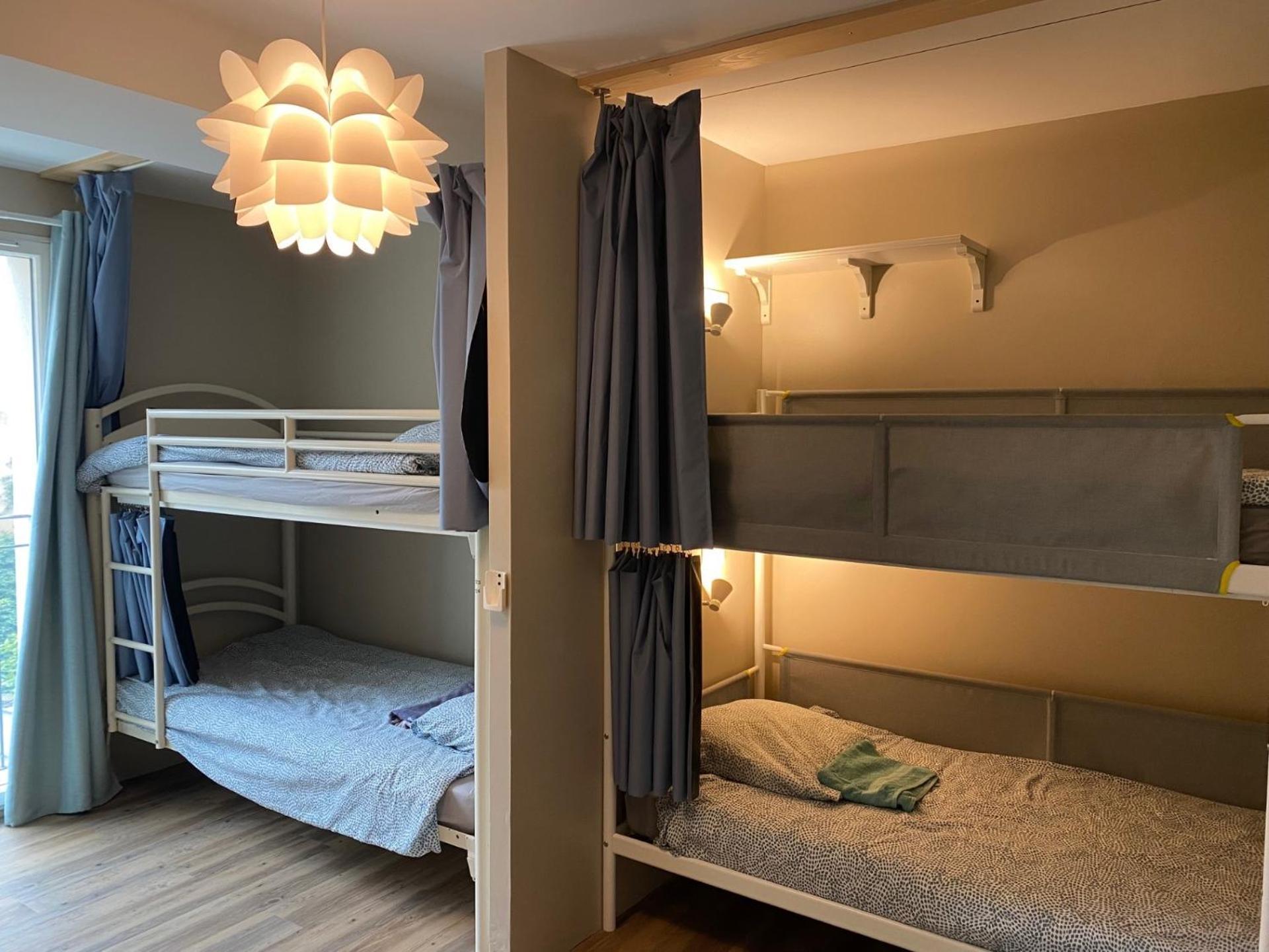 Lit dans Dortoir Mixte de 4 Lits